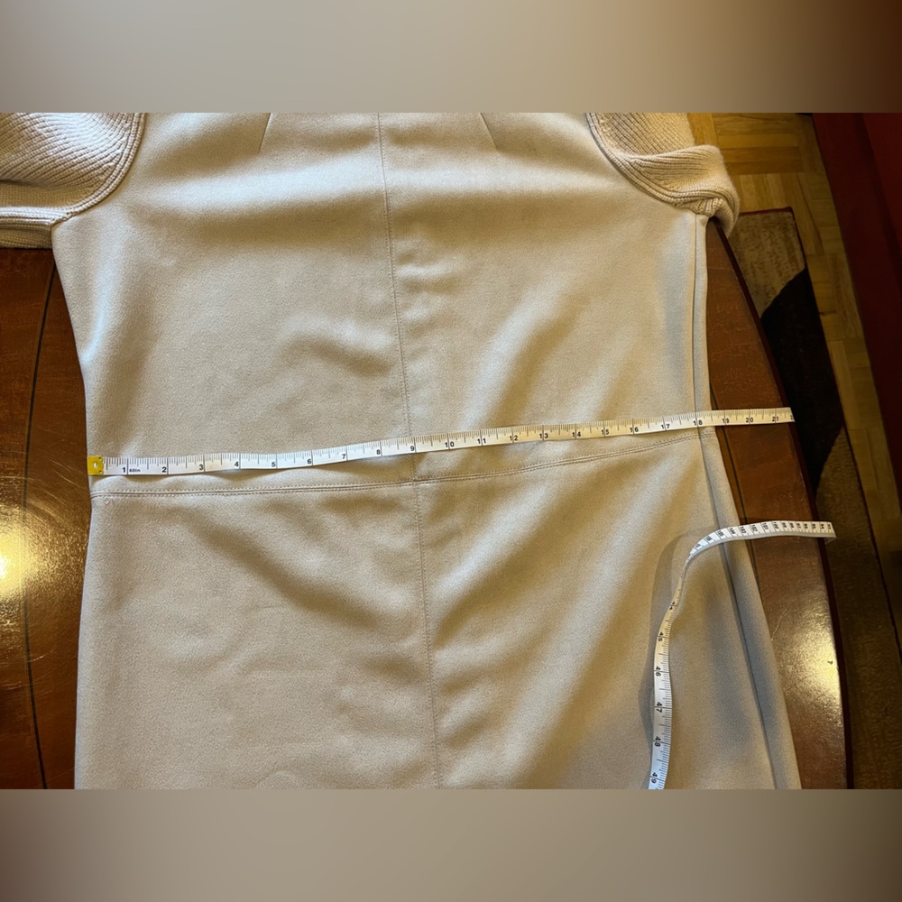 Ann Taylor faux suede dress w/knit bell sleeves. Cream. Office, semi-formal. M - Picture 11 of 14